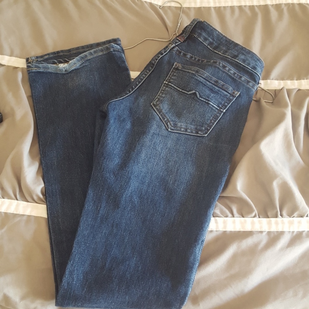 jeans